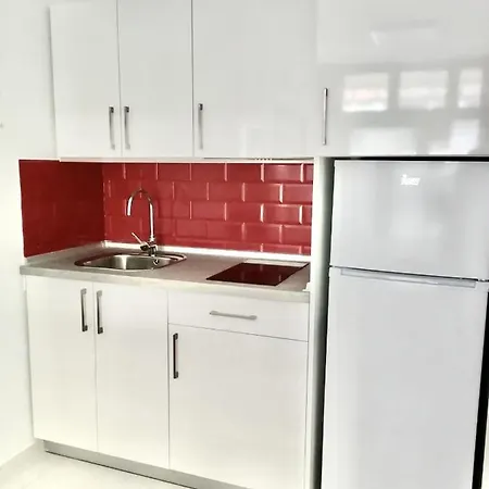 Modern Loft With Terrace In Pedestrian Street Next To Las Canteras