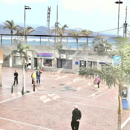 Modern Loft With Terrace In Pedestrian Street Next To Las Canteras * Las Palmas de Gran Canaria