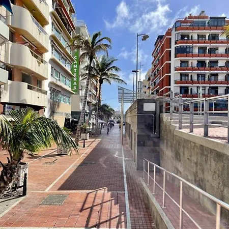 Modern Loft With Terrace In Pedestrian Street Next To Las Canteras Apartment *